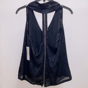 Cooper & Ella T-bone top with exposed zipper